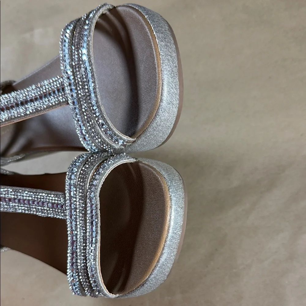 Kelly & Katie Silver Beaded Wedge Sandals